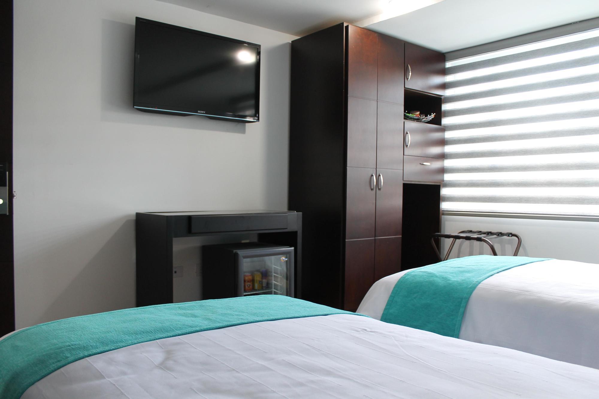Hotel Colombians 3*