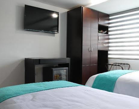 Hotel Colombians 3*